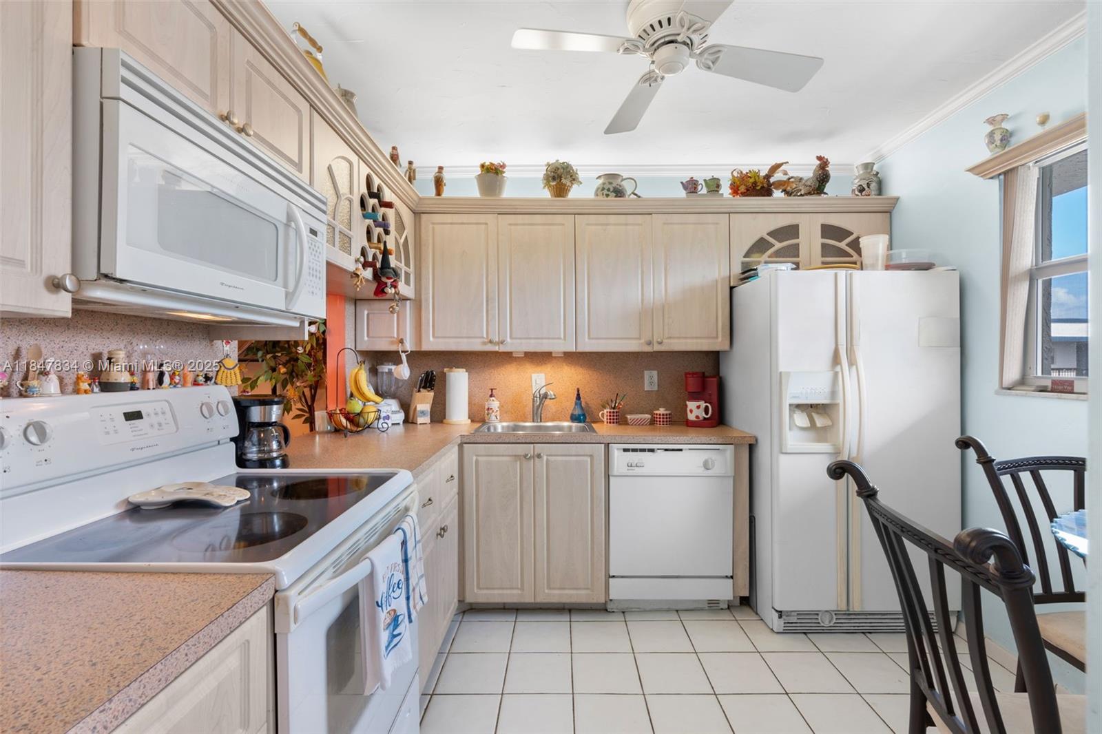 HOLIDAY SPRINGS VILLAGE 2 - Residential