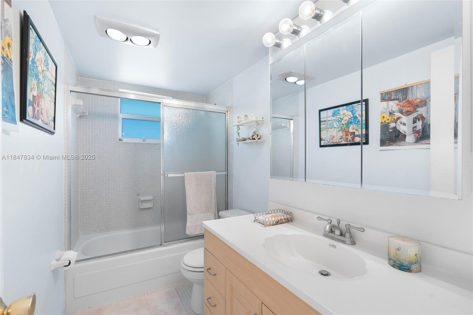 HOLIDAY SPRINGS VILLAGE 2 - Residential