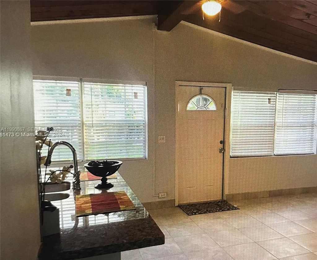 Photo of 320 Ipswich St #320, Boca Raton, FL 33487 (MLS # A11990867)