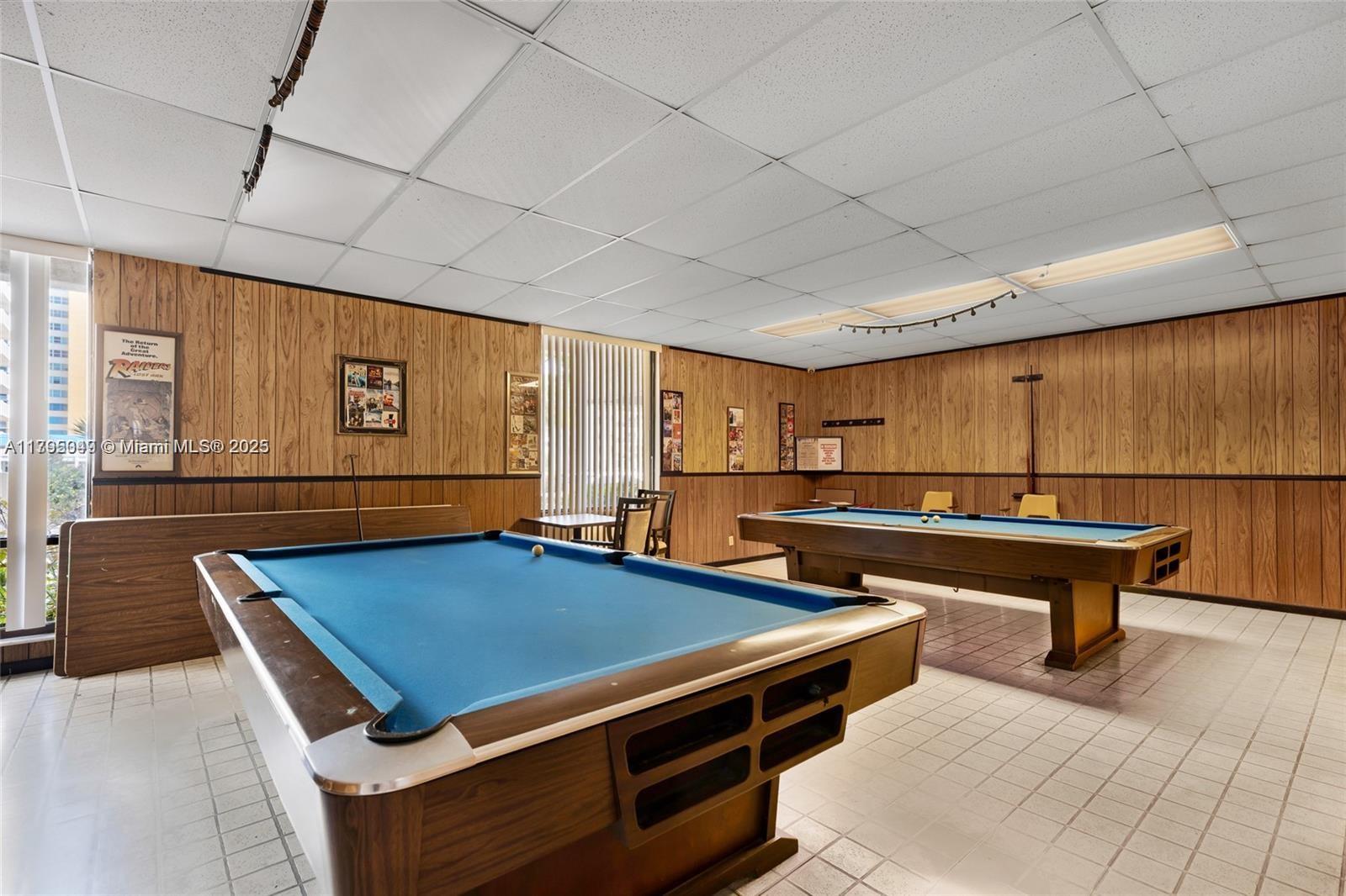 ALLINGTON TOWERS CONDO - Residential Lease
