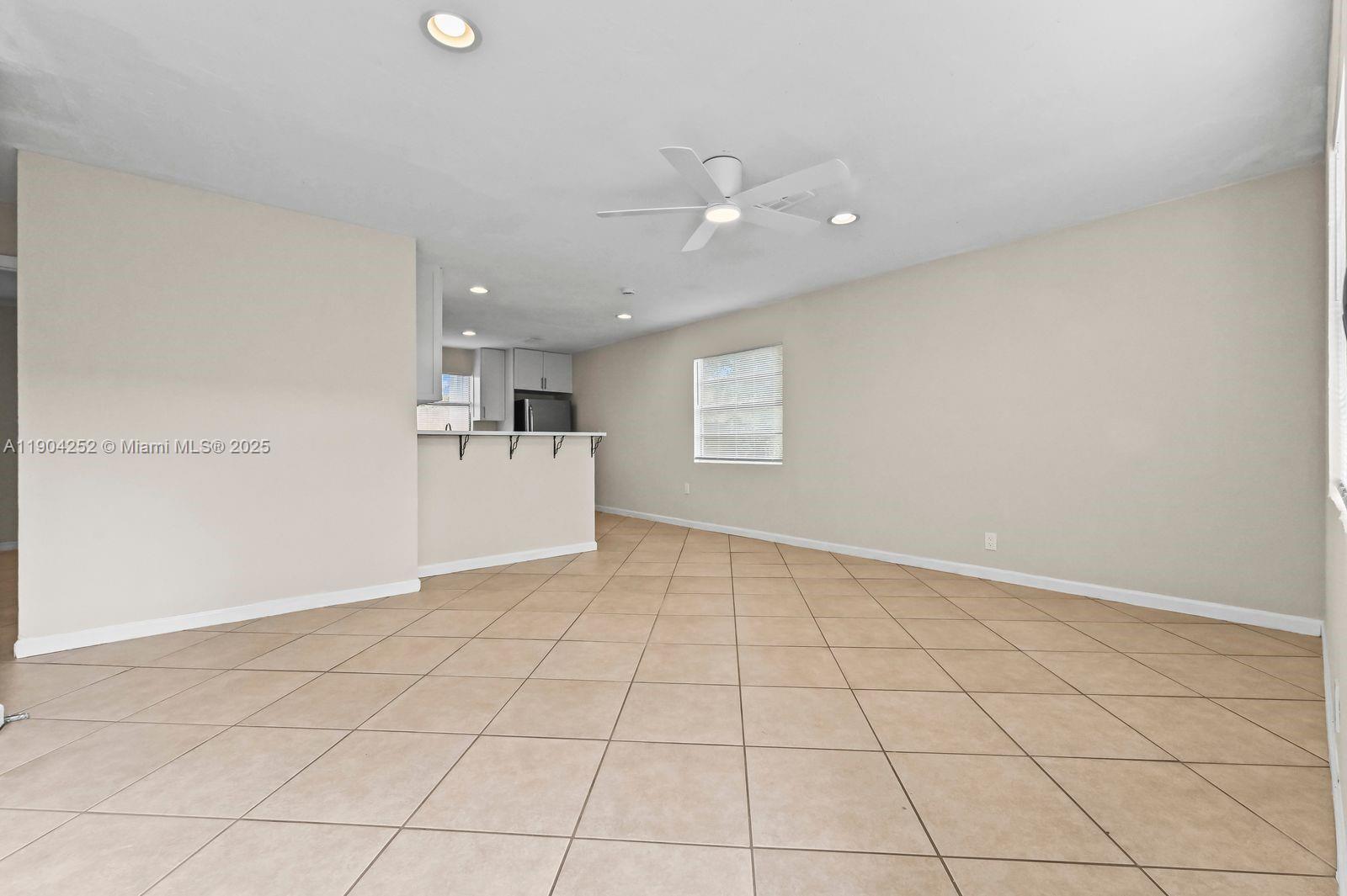 ACACIA GARDENS - Residential Lease