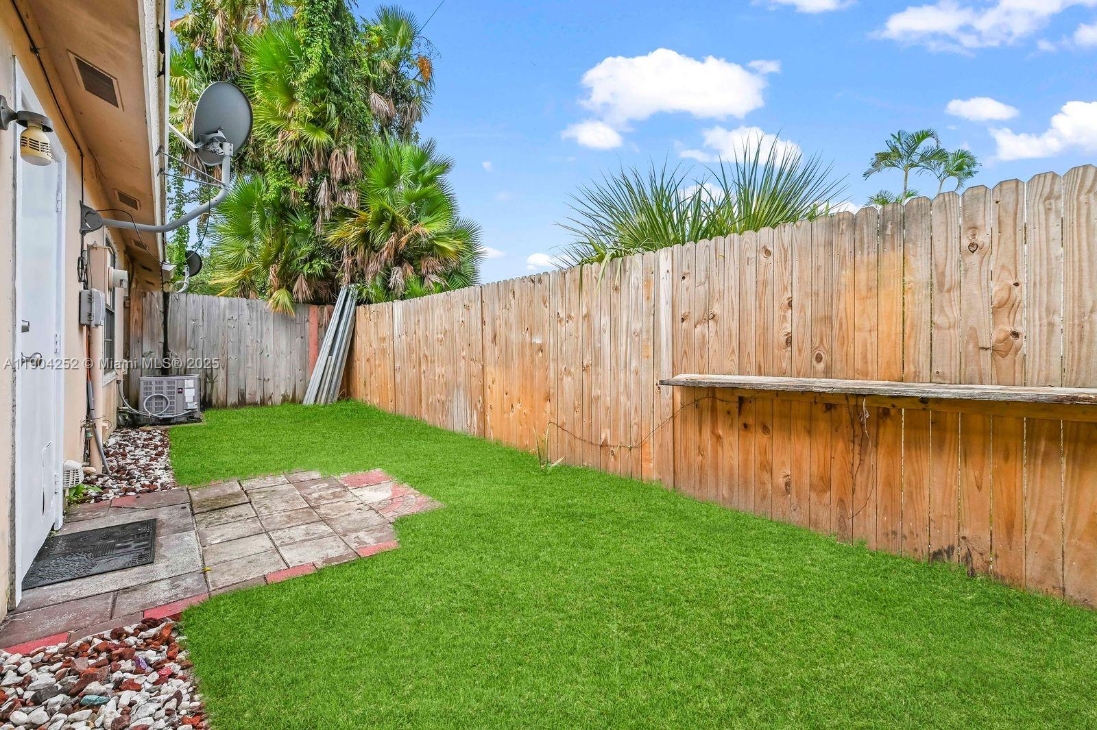 ACACIA GARDENS - Residential Lease