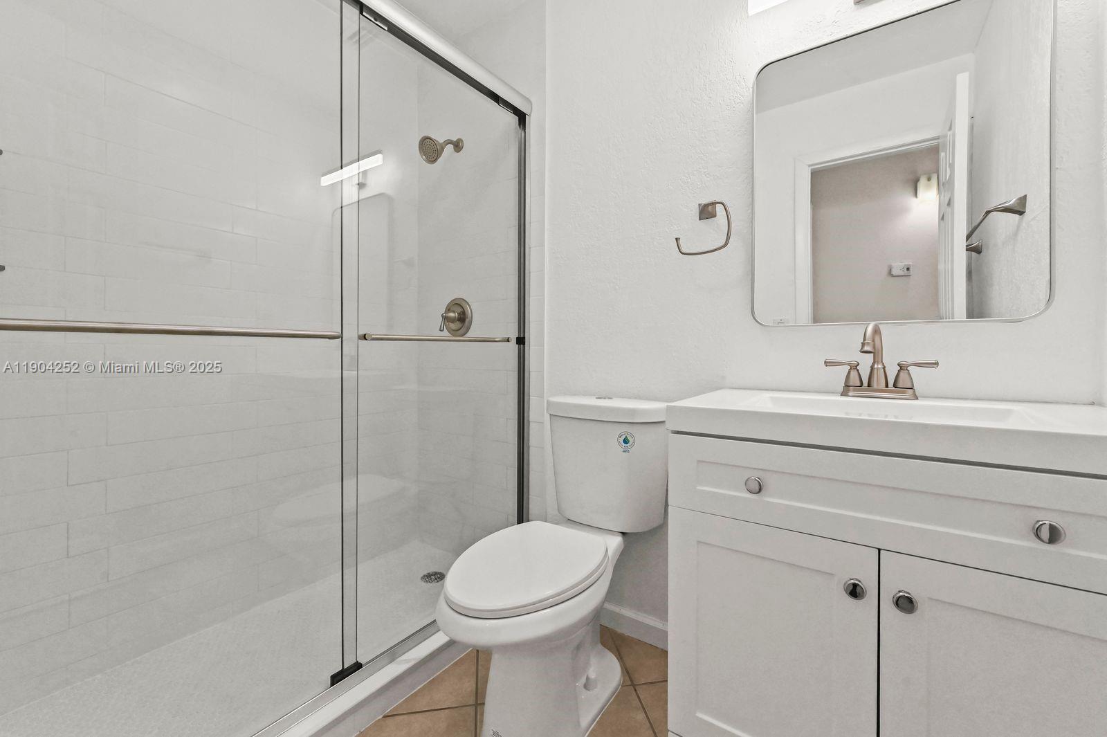 ACACIA GARDENS - Residential Lease