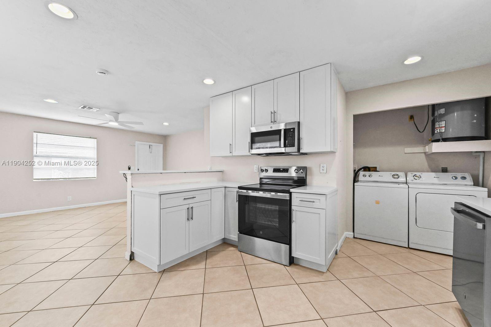 ACACIA GARDENS - Residential Lease