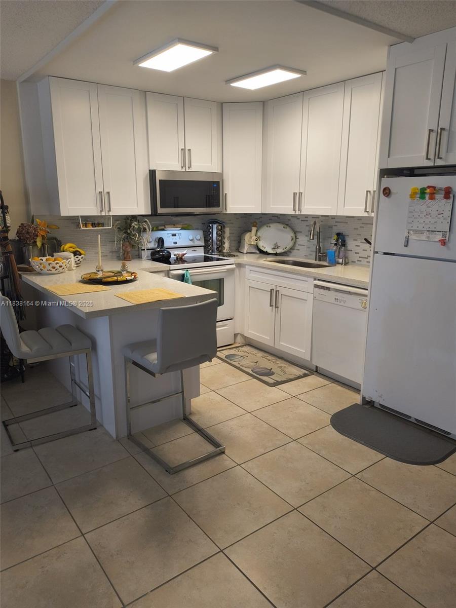 OAKRIDGE G CONDO - Residential