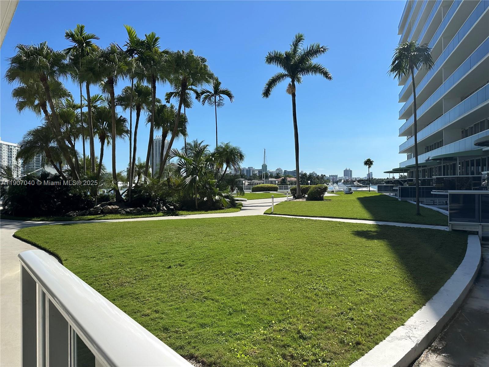 KING COLE CONDO - Residential Lease
