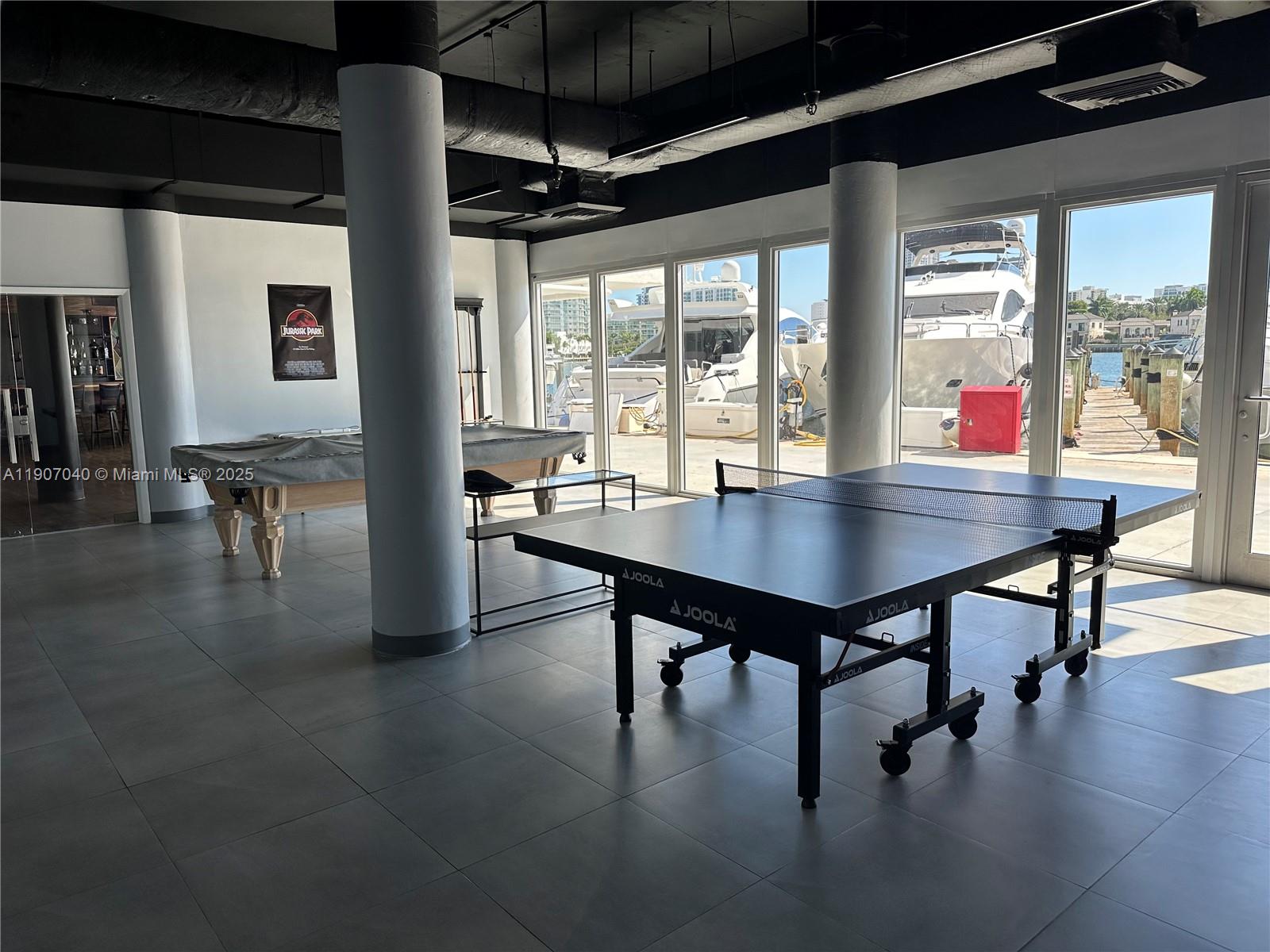 KING COLE CONDO - Residential Lease