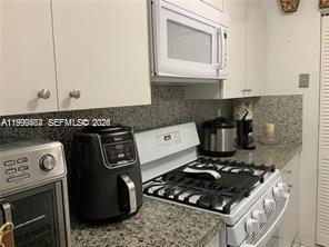 WESTLAND PLAZA GARDENS CO - Residential