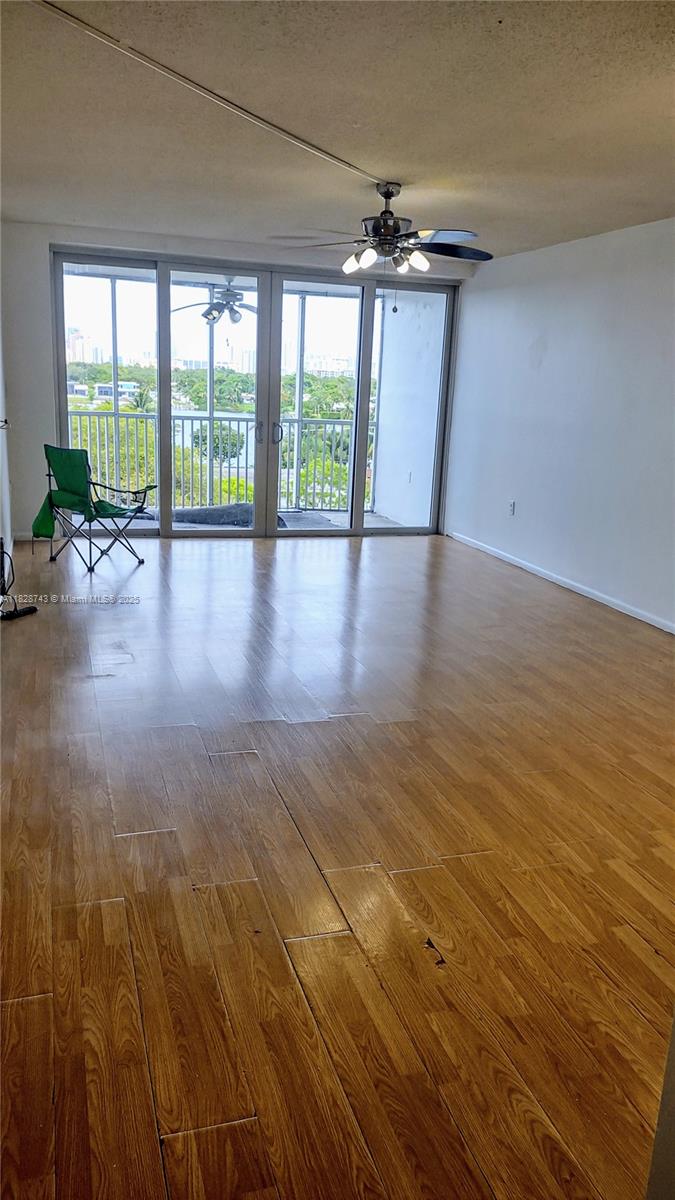 Beautiful lake view apartment. 2 BED/2BATH. Open kitchen. Screened balcony with hurricane impact sliding doors. Extra storage room. Gated community offers 24/7 security. No age restrictions. PETS O.K. up 25 lbs. maintenance includes cable TV and internet. Plenty of guest parking in front of the building. Unit comes with 1 assigned parking space and the second car in guess parking. Excellent schools. Centrally located. Very closed to I-95/ 826/US1 and Turnpike. Minutes away from Aventura mall and the ocean. Easy to show.