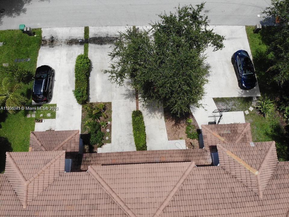 CORAL SPRINGS VILLAGE GRE - Residential Income