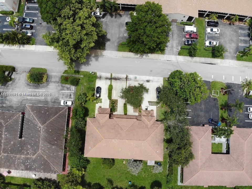 CORAL SPRINGS VILLAGE GRE - Residential Income