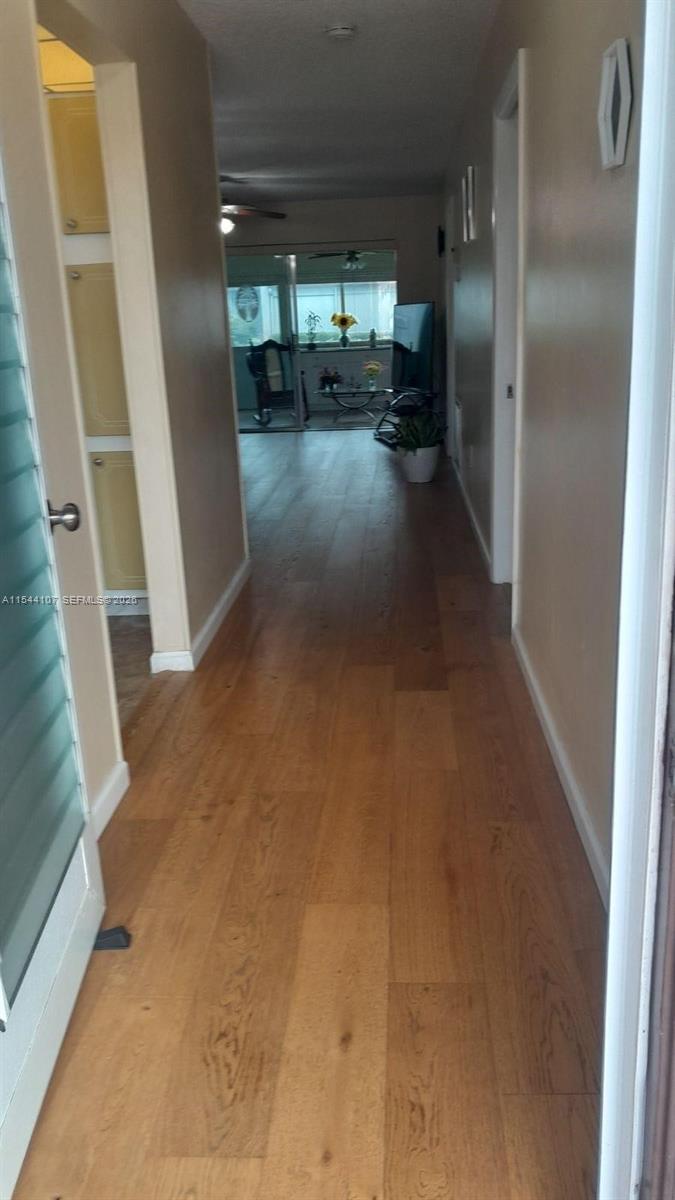 CRESTHAVEN CONDO TOWNHOME - Residential