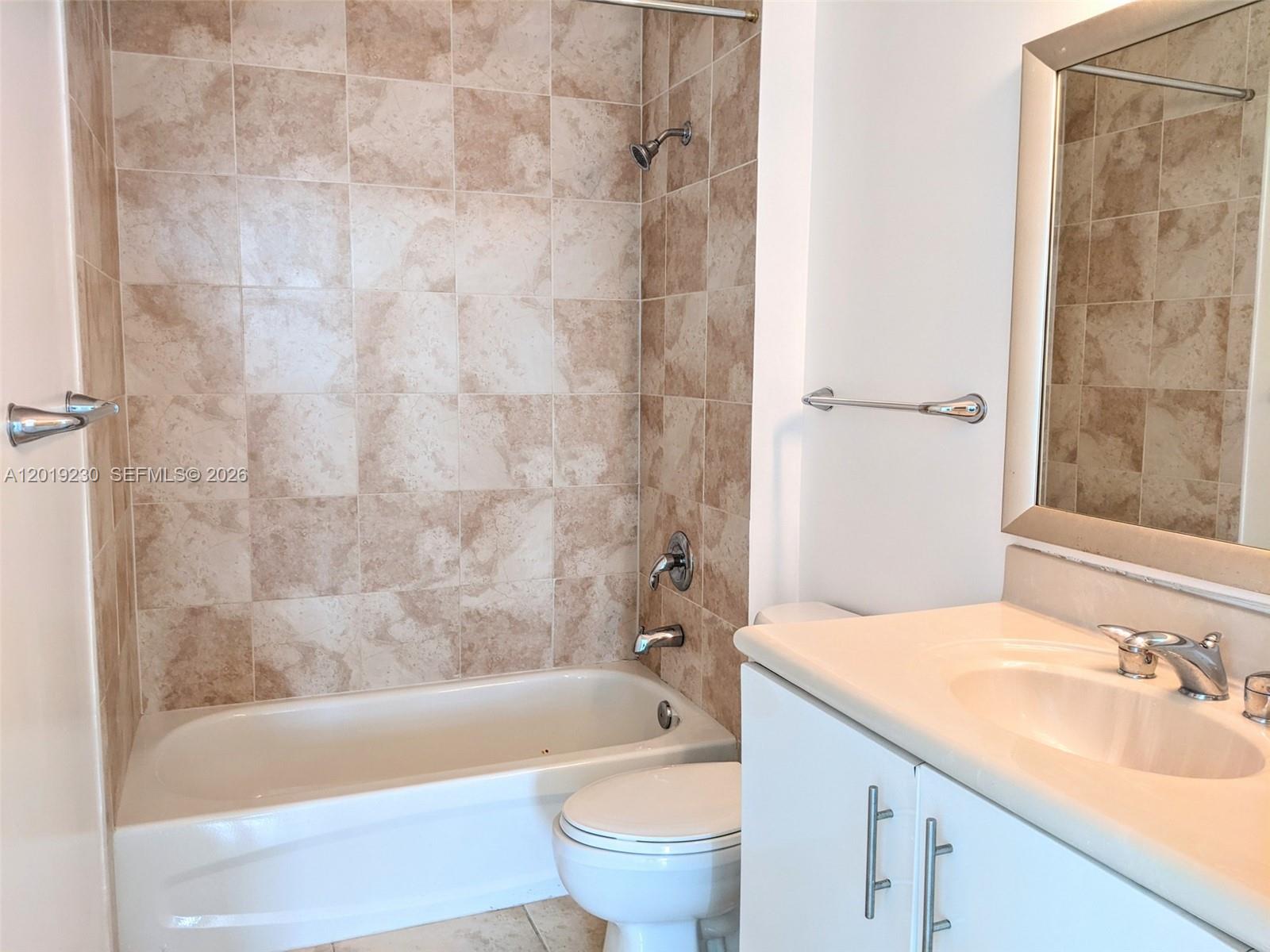 360 CONDO B - Residential