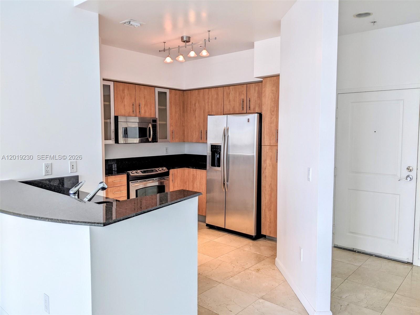 360 CONDO B - Residential