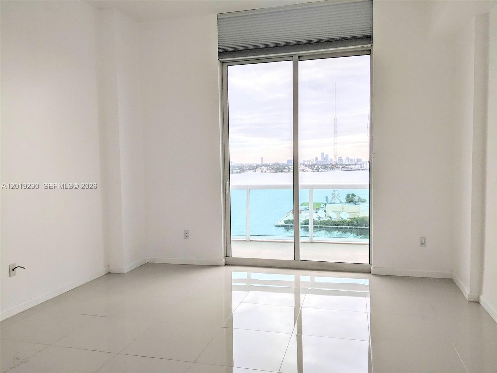 360 CONDO B - Residential