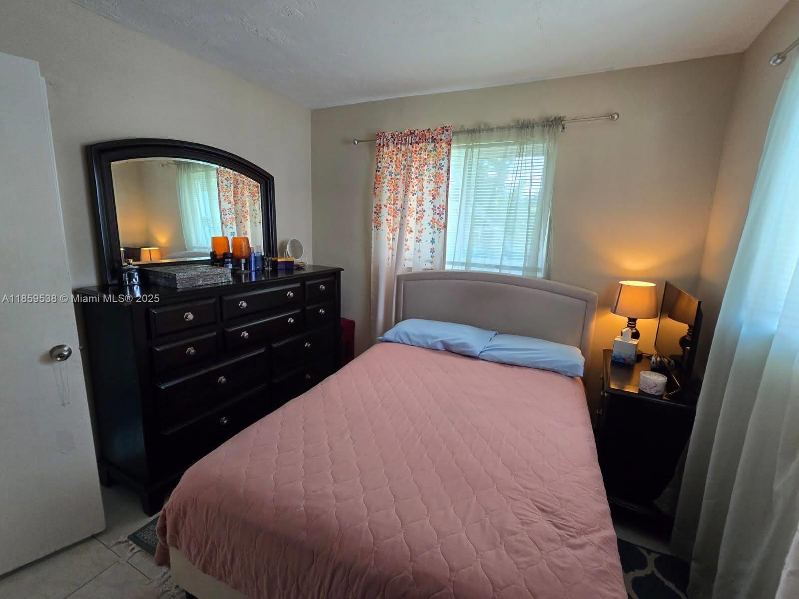 SOUTH MIAMI HEIGHTS 2ND A - Residential