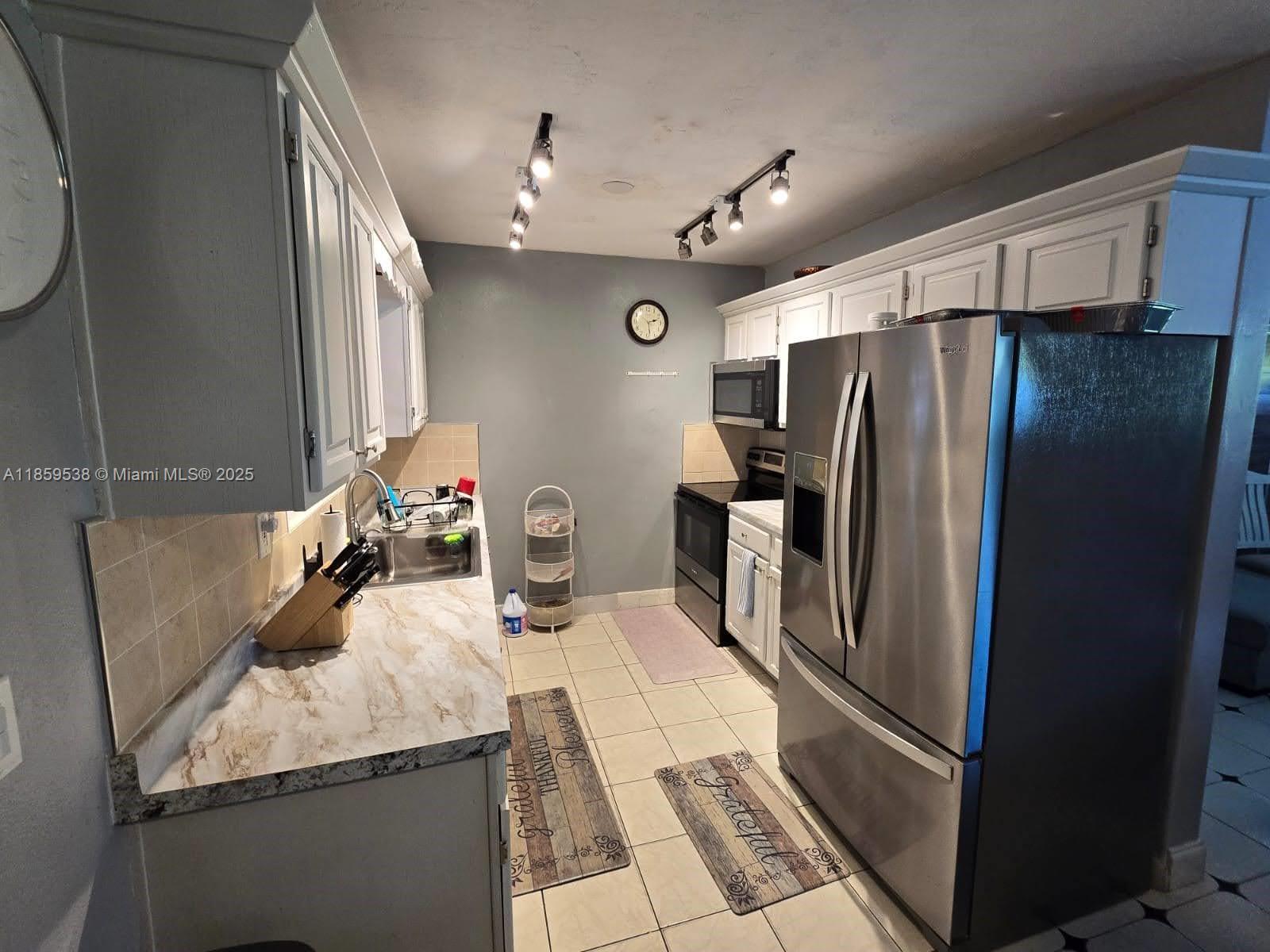 SOUTH MIAMI HEIGHTS 2ND A - Residential