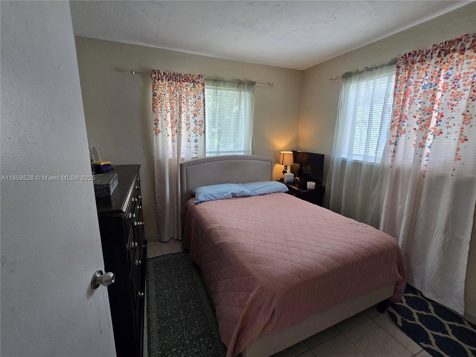 SOUTH MIAMI HEIGHTS 2ND A - Residential