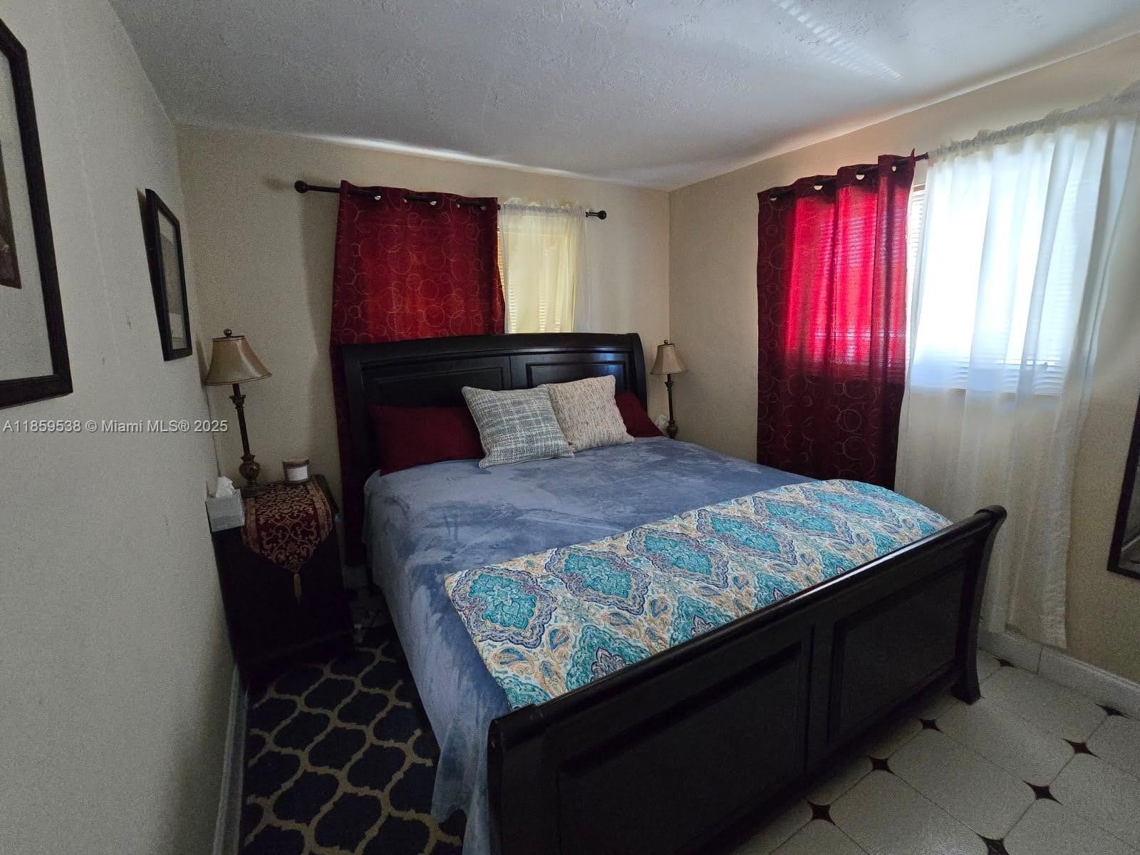 SOUTH MIAMI HEIGHTS 2ND A - Residential