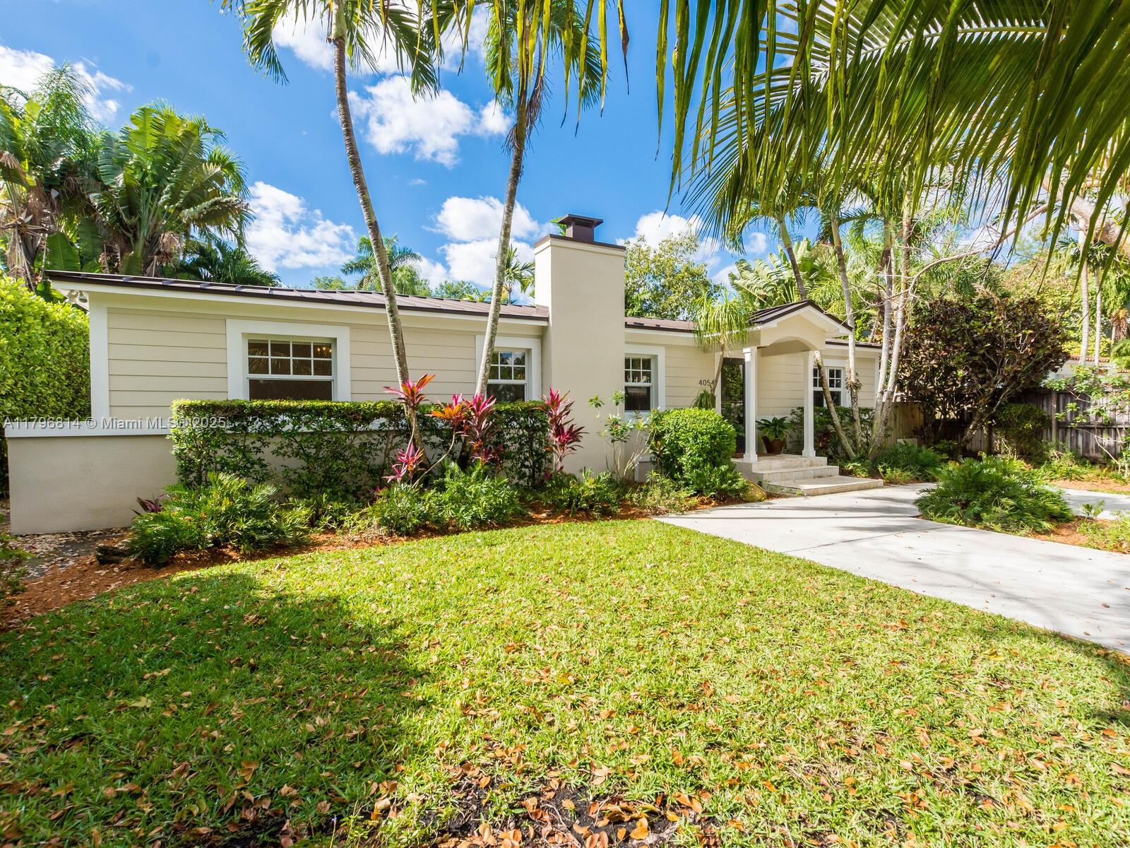 4054 Bonita Ave, Miami, Broward County, Florida - 3 Bedrooms  
2 Bathrooms - 
