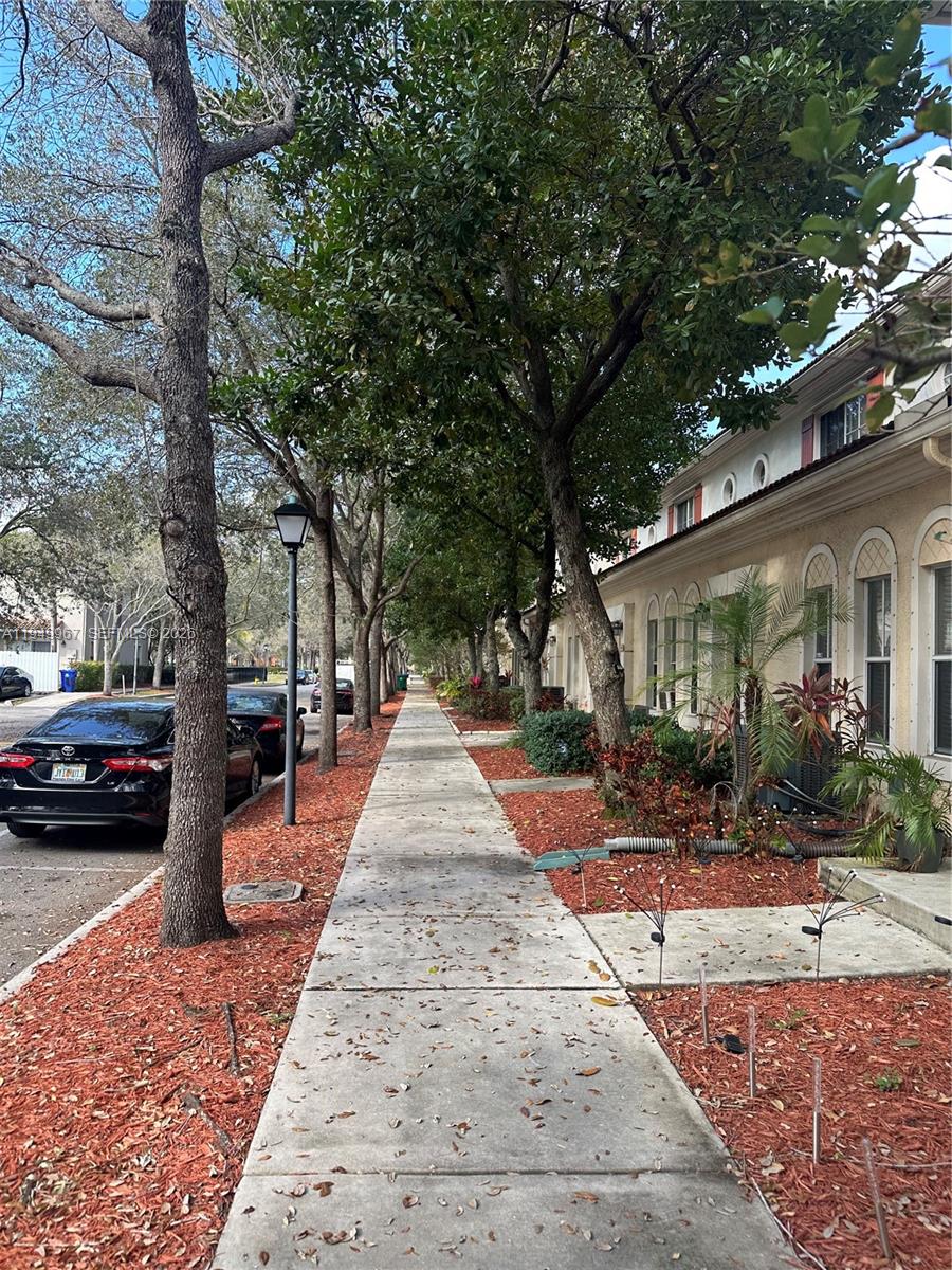 WALDMAN PLAT - Residential