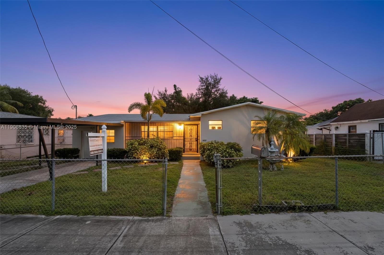 OAKLAND PARK - Residential