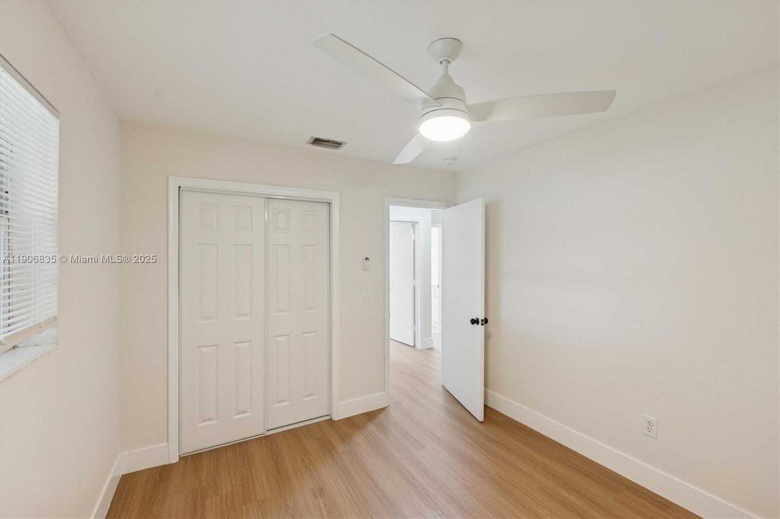 OAKLAND PARK - Residential