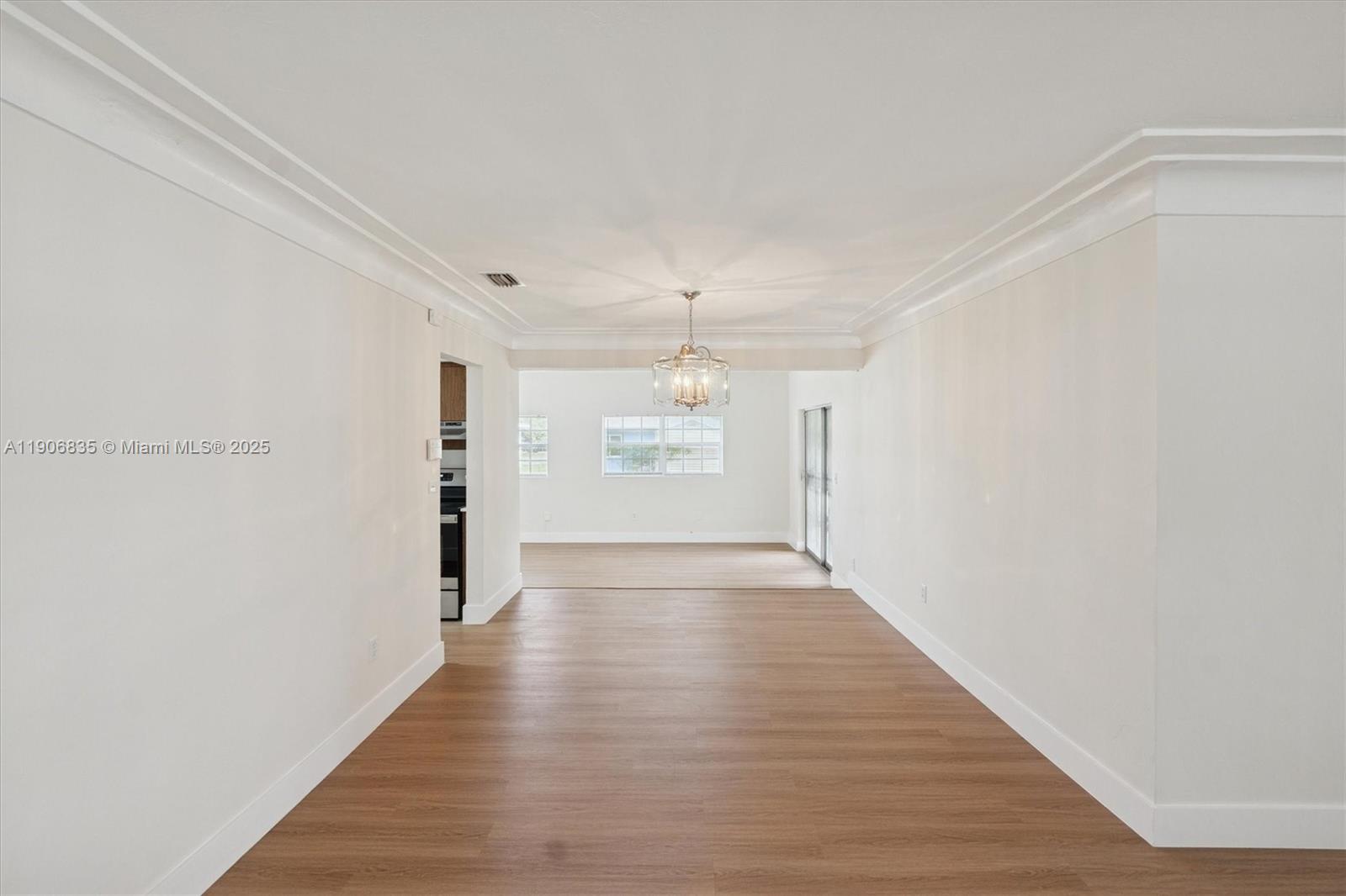 OAKLAND PARK - Residential