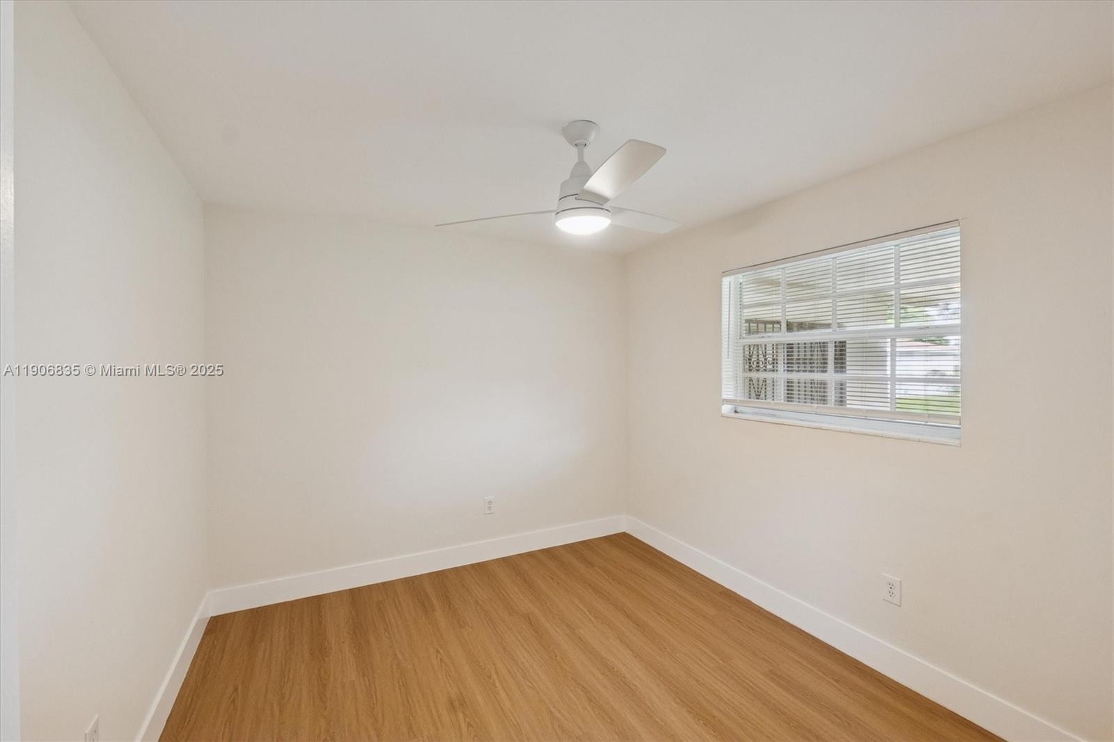 OAKLAND PARK - Residential