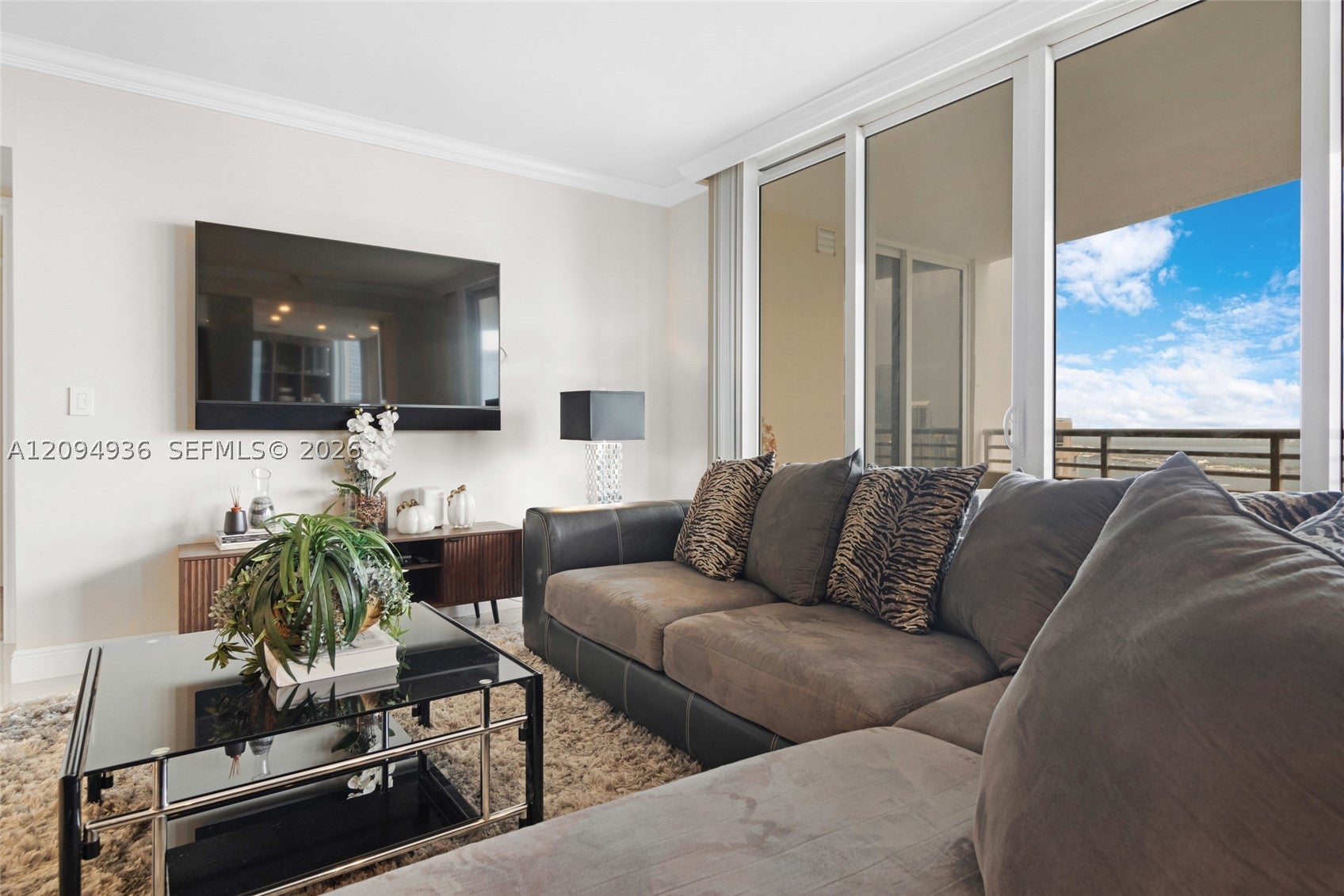 848 Brickell Key Dr 3905