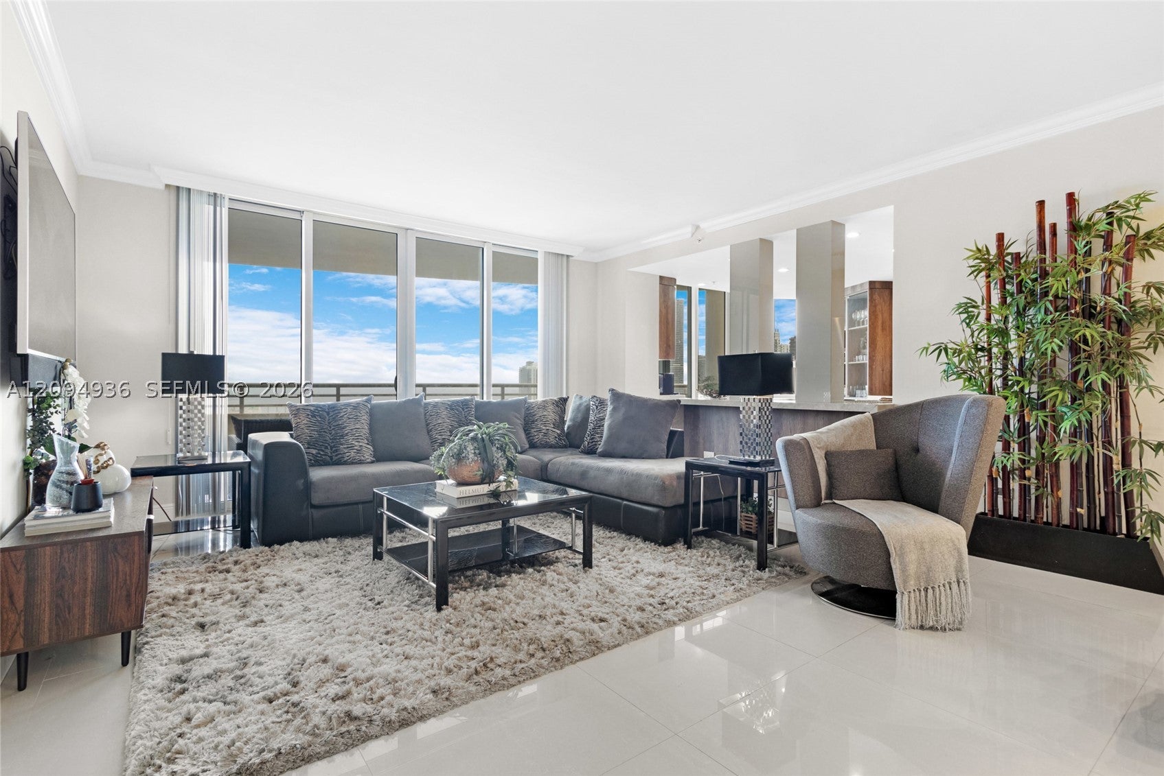 848 Brickell Key Dr 3905