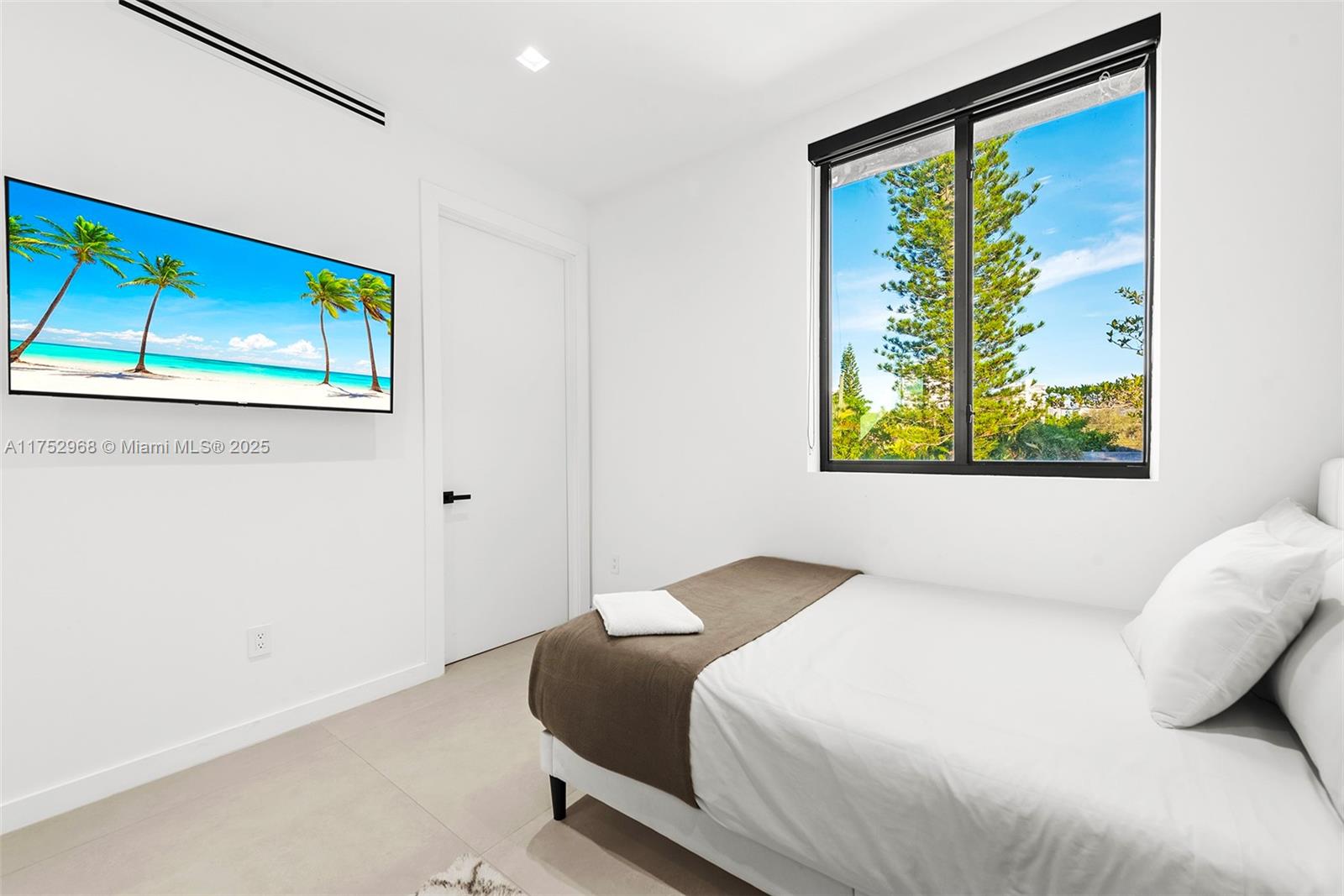 OJUS SUB - Residential Lease