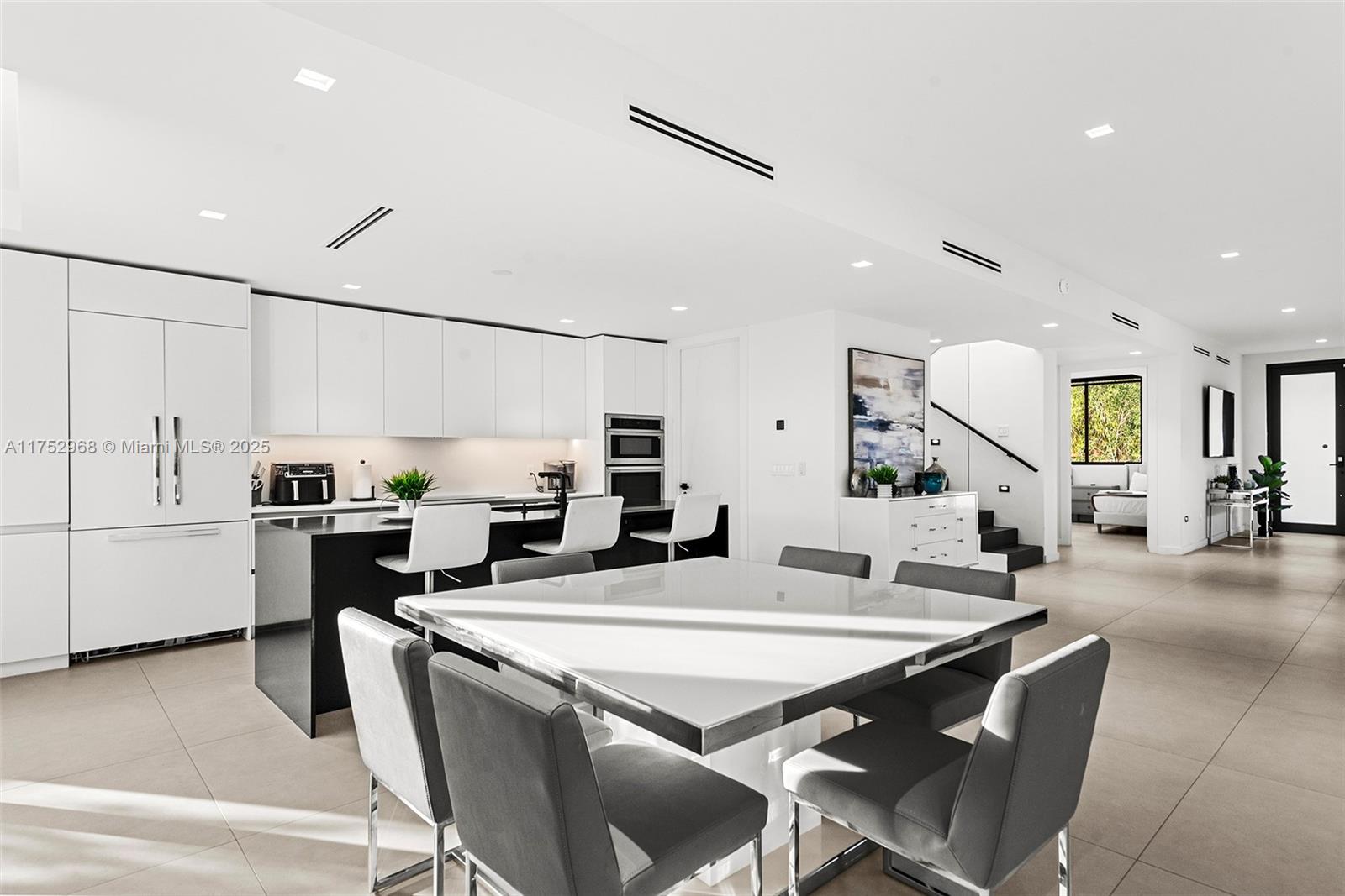 OJUS SUB - Residential Lease