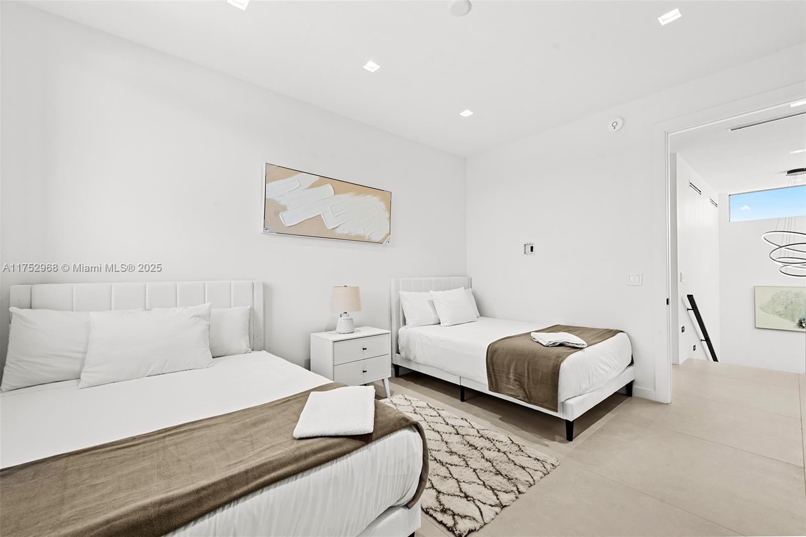 OJUS SUB - Residential Lease