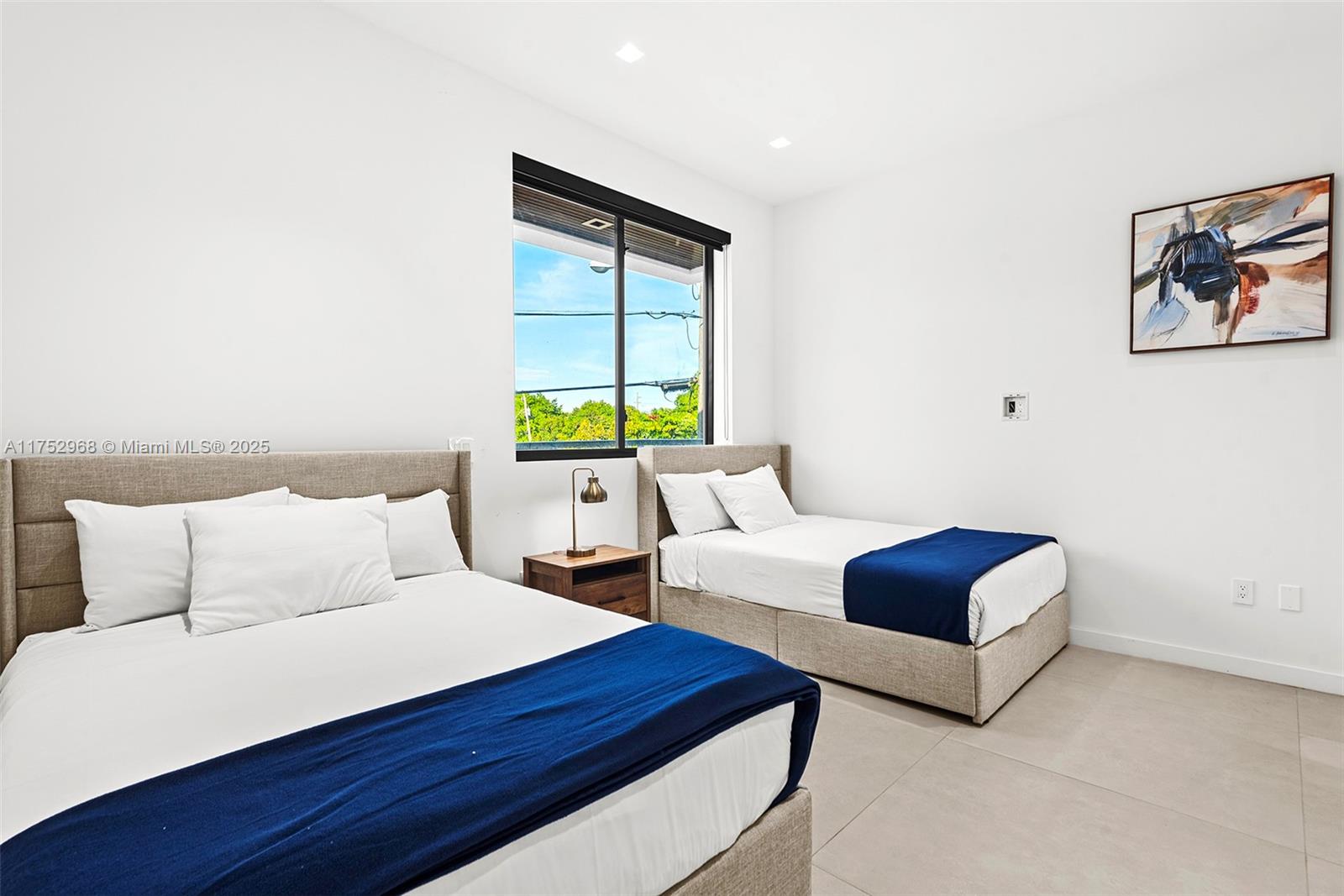 OJUS SUB - Residential Lease