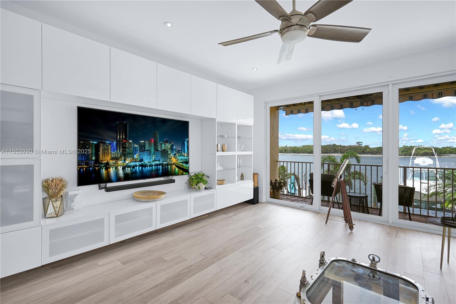 Moorings at Sheridan - Residential