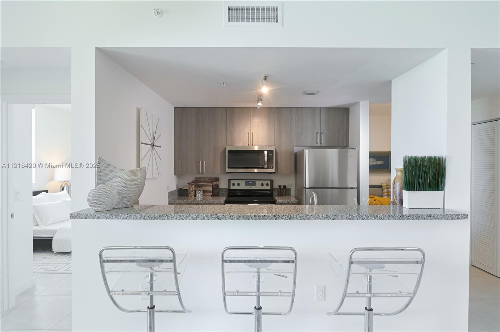 FAIRMONT PARK - Residential Lease