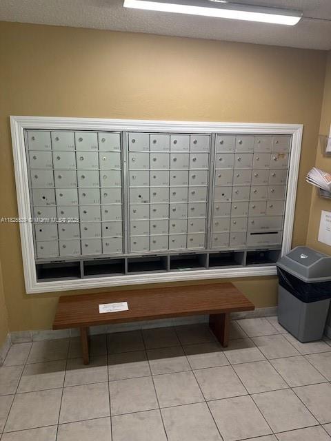 HILLSBORO WINDSOR CONDO - Residential