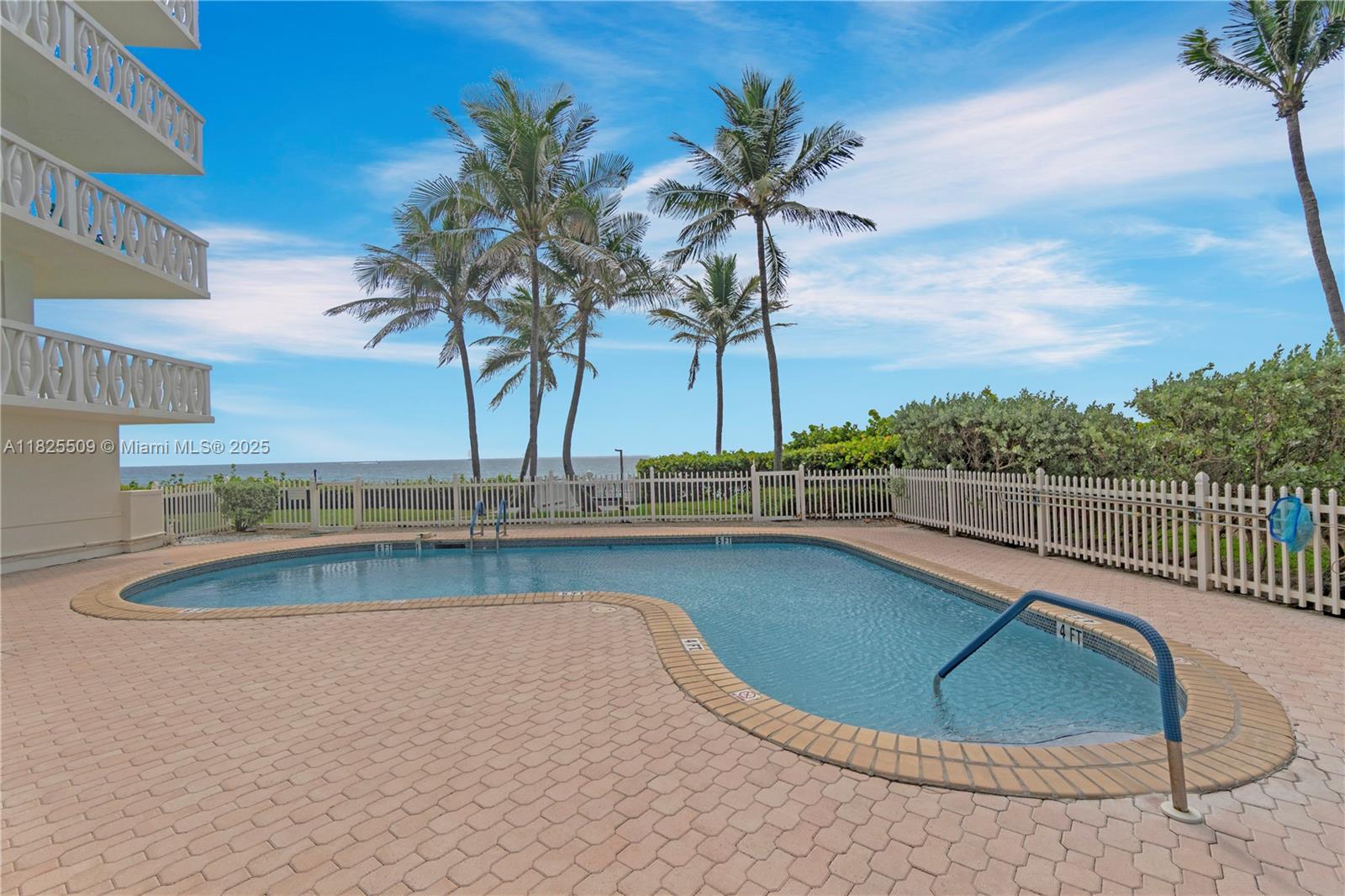 HILLSBORO WINDSOR CONDO - Residential