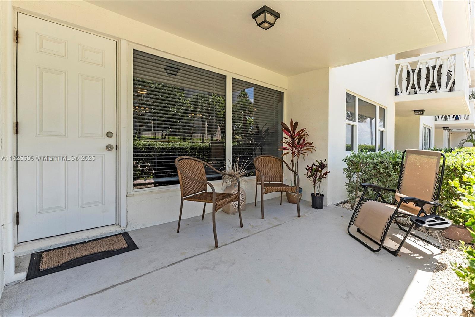 HILLSBORO WINDSOR CONDO - Residential