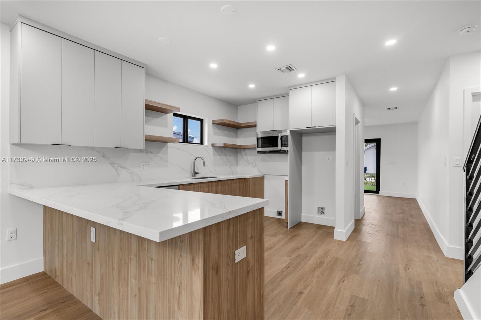 CENTRAL HEIGHTS - Residential Income