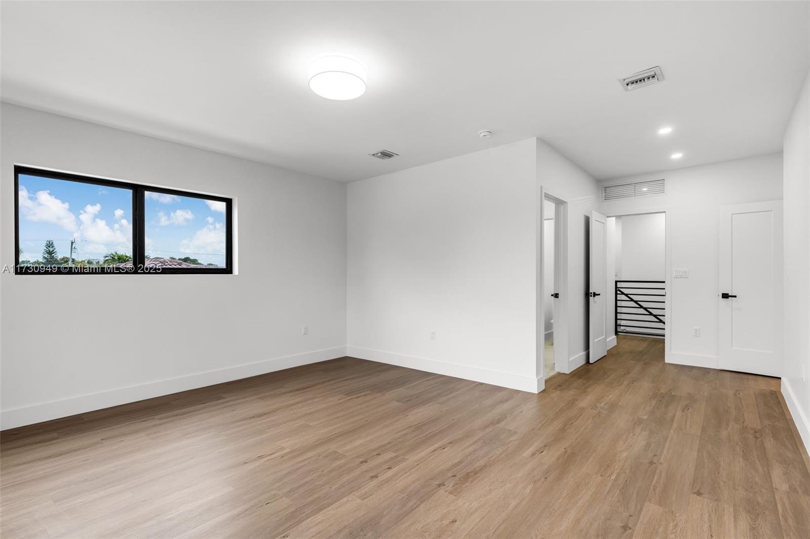 CENTRAL HEIGHTS - Residential Income