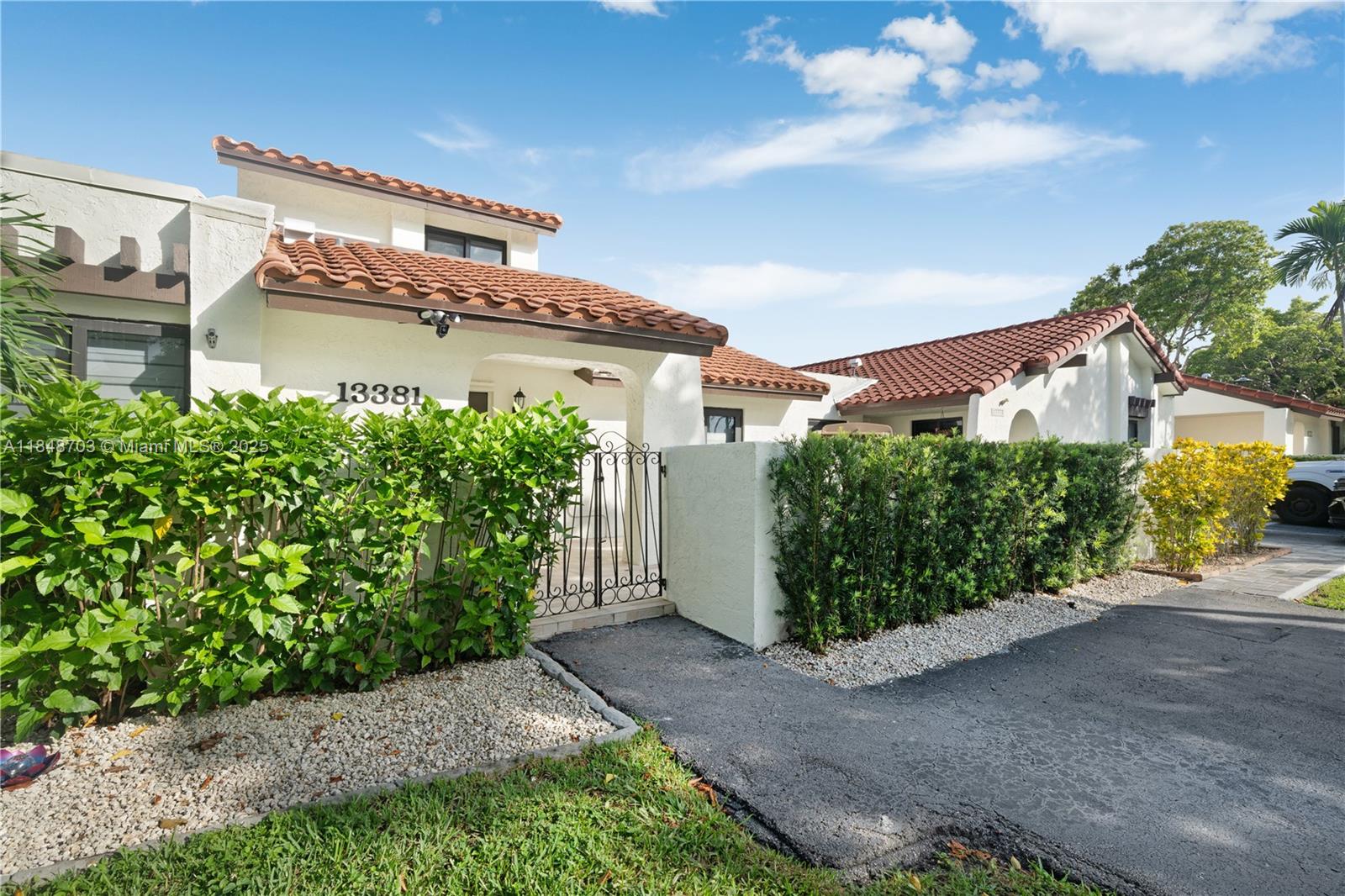 13381 SW 115th Ter 13381, Miami, FL, 33186/$589,000 2 13381 SW 115th Ter 13381
