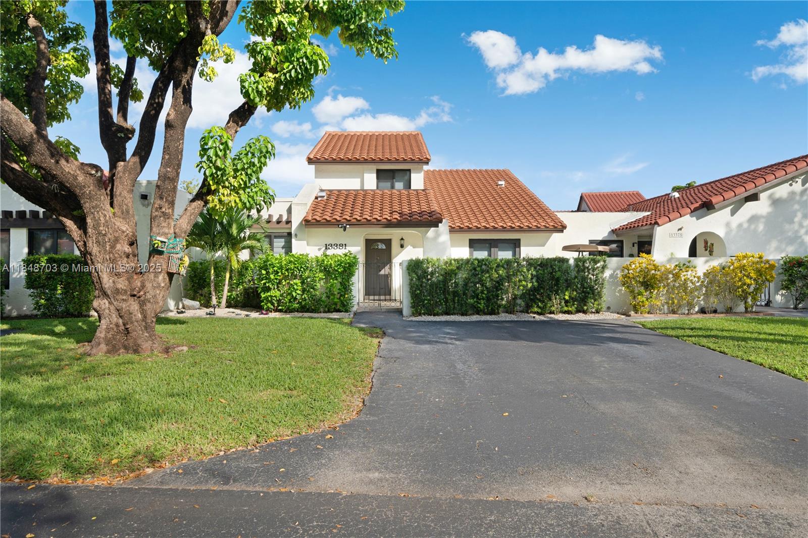 13381 SW 115th Ter 13381, Miami, FL, 33186/$589,000 1 13381 SW 115th Ter 13381
