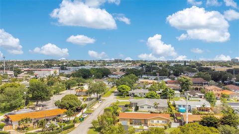 Tiny photo for 6895 SW 16th St, Miami, FL 33155 (MLS # A12001965)