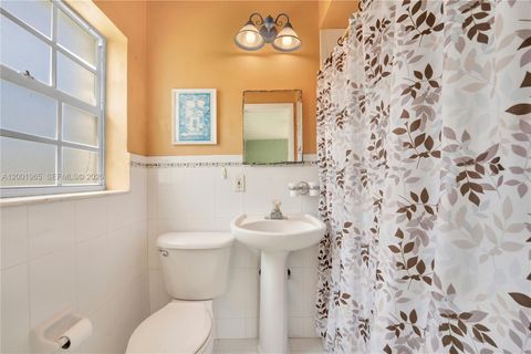 Tiny photo for 6895 SW 16th St, Miami, FL 33155 (MLS # A12001965)