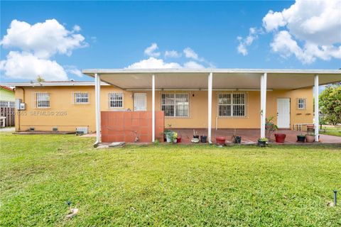 Tiny photo for 6895 SW 16th St, Miami, FL 33155 (MLS # A12001965)