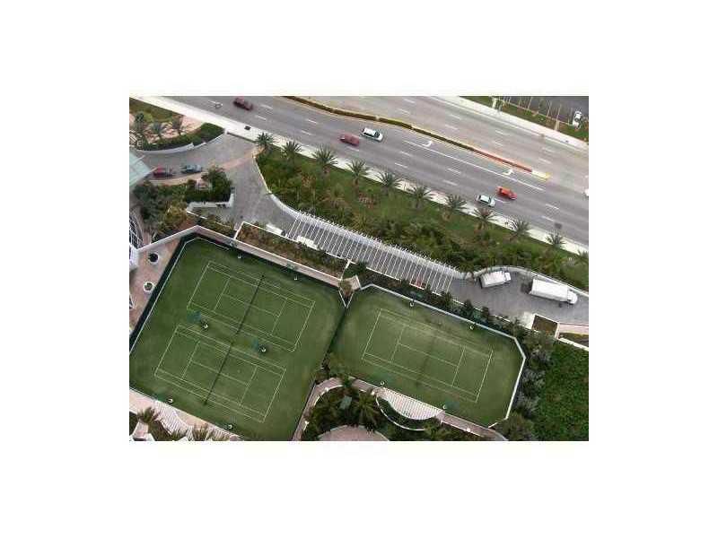 TRUMP PALACE CONDO - Residential Lease