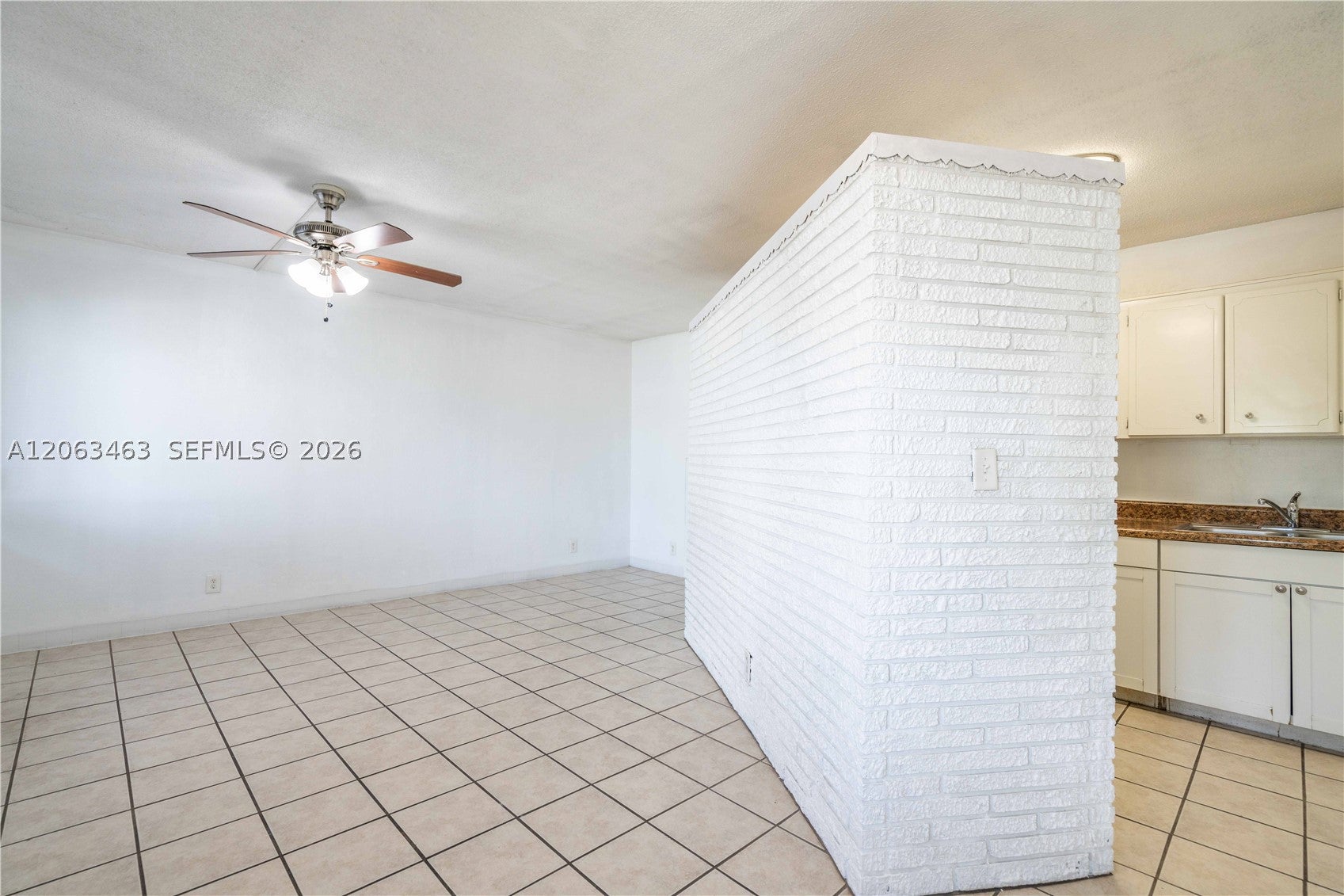 3049 NW 9th Ave 4