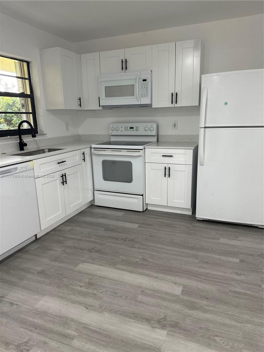 Photo of 6560 SW 49th St #2, Davie, FL 33314 (MLS # A11771069)